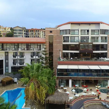 Θέρετρο Piril Thermal&beauty 5*