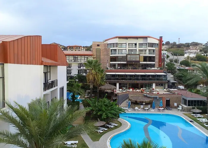 Rezort Piril Thermal&beauty Çeşme